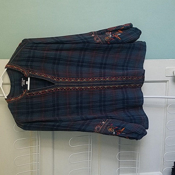 Johnny Was Tops - Johnny Was Workshop 3/4 Length Sleeves Floral Embroidered Top